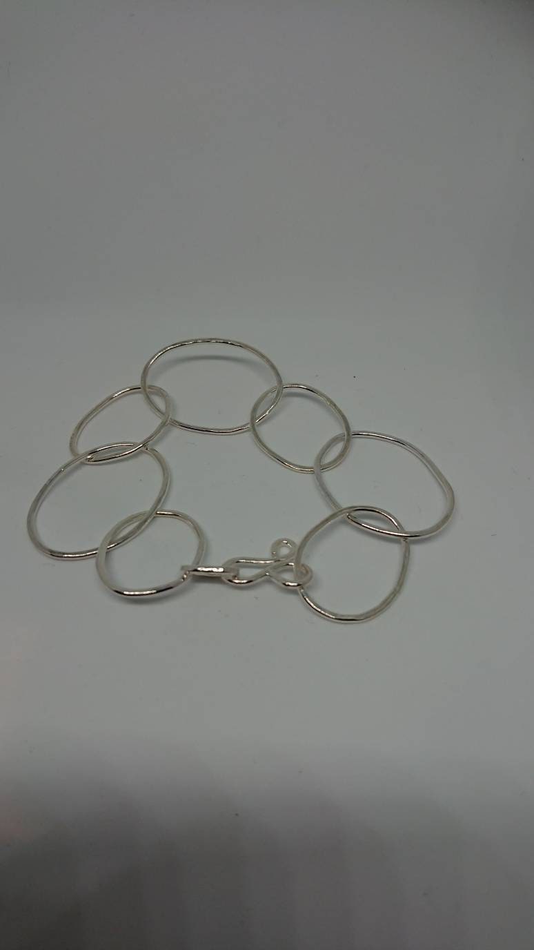 Handmade silver pebble oval link bracelet