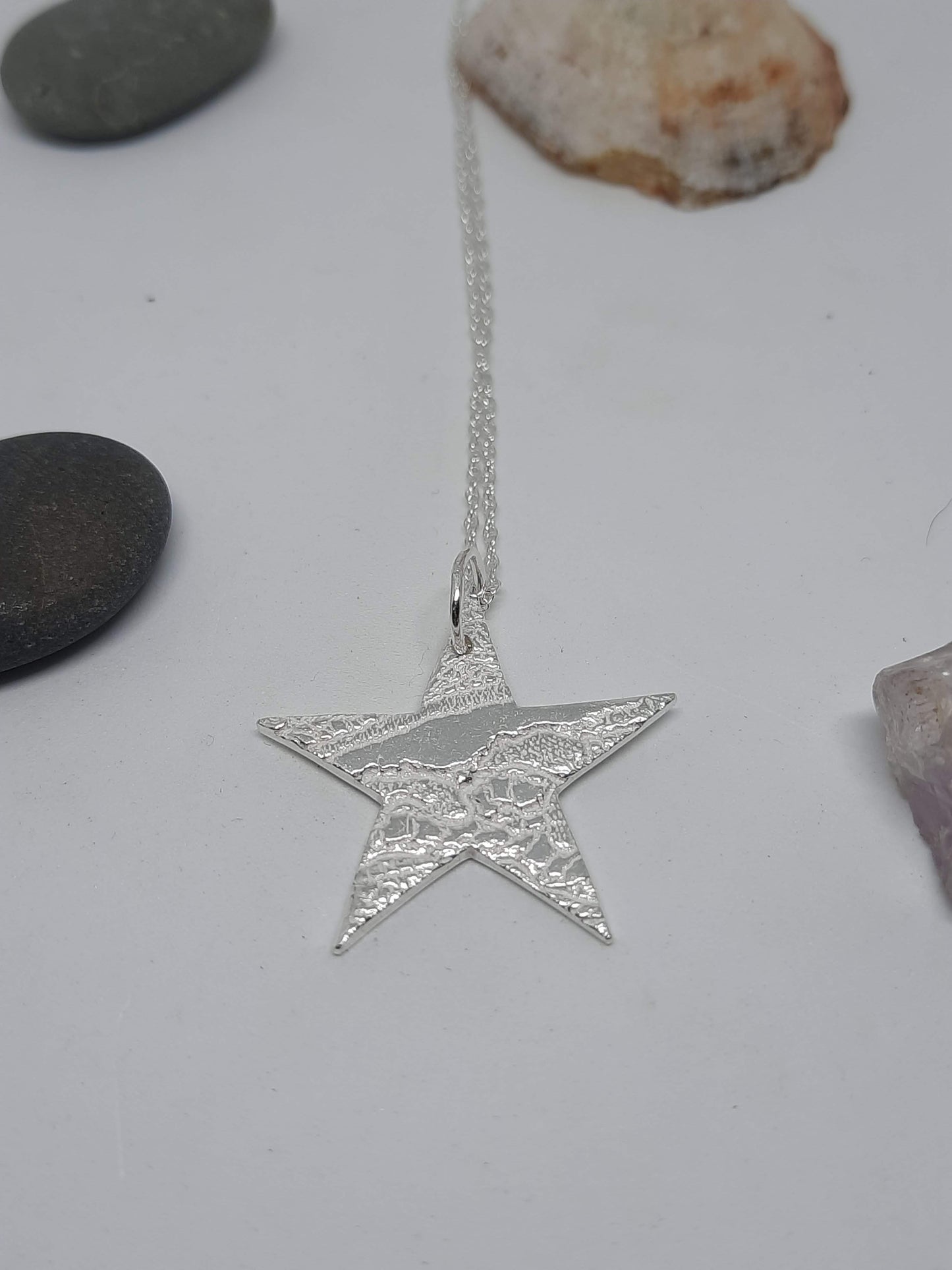 Star texture statement pendant