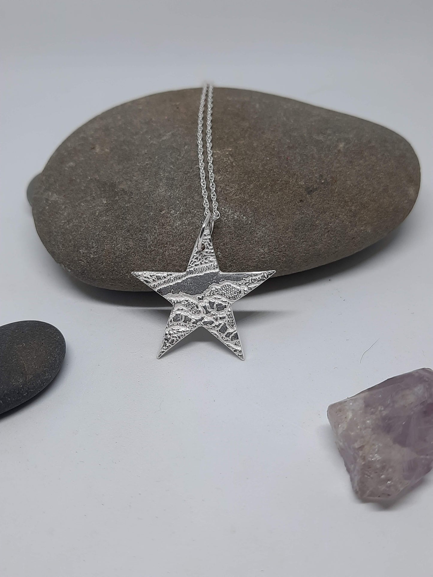 Star texture statement pendant