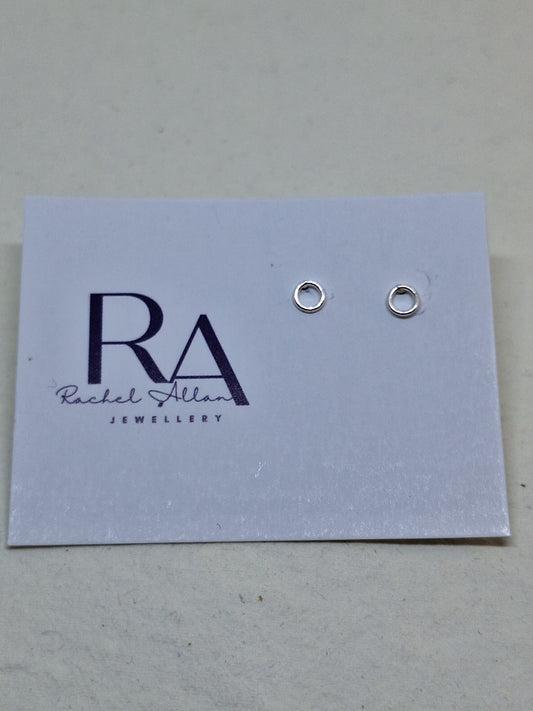 Porthole tiny stud earrings