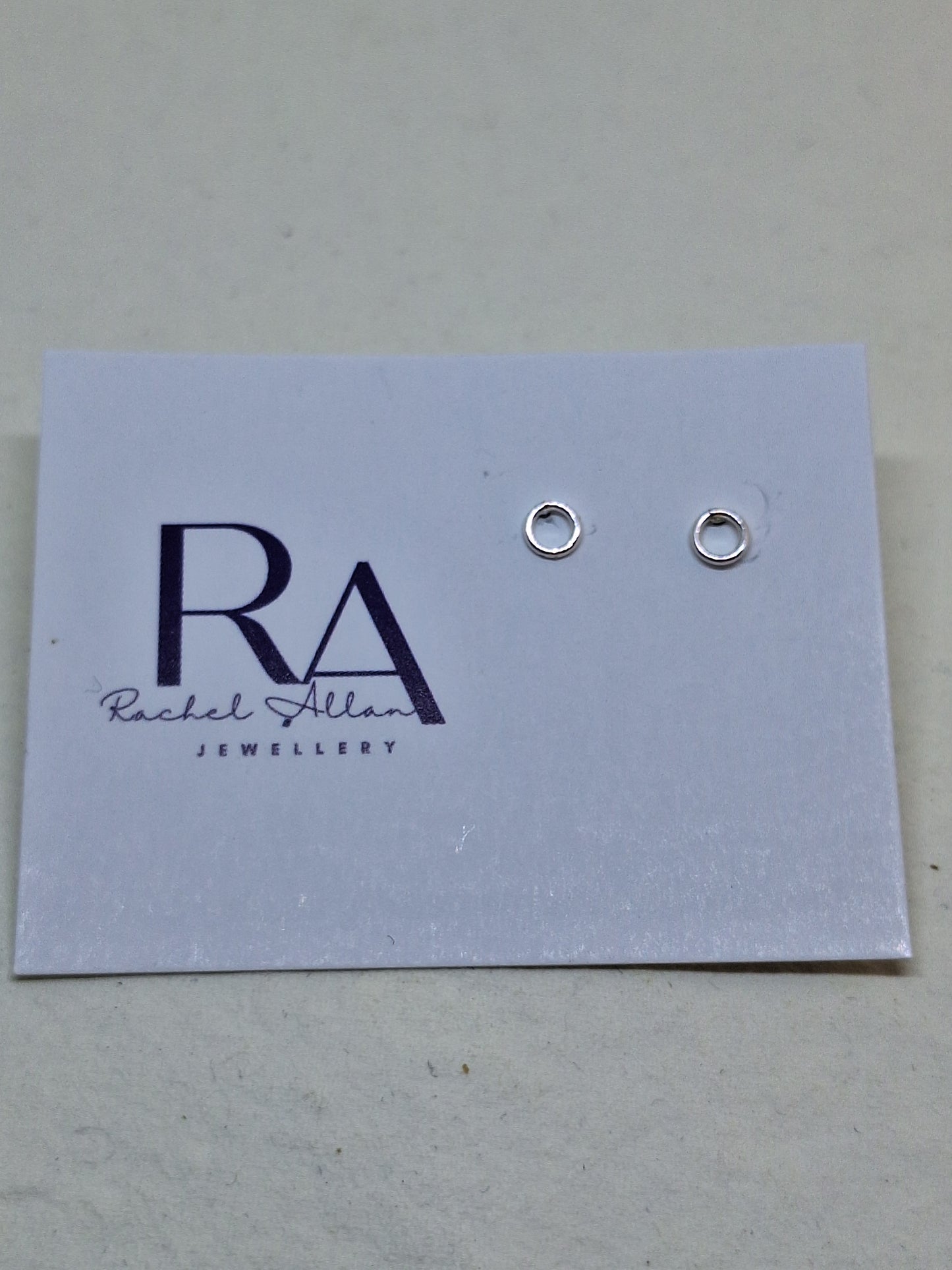 Porthole tiny stud earrings