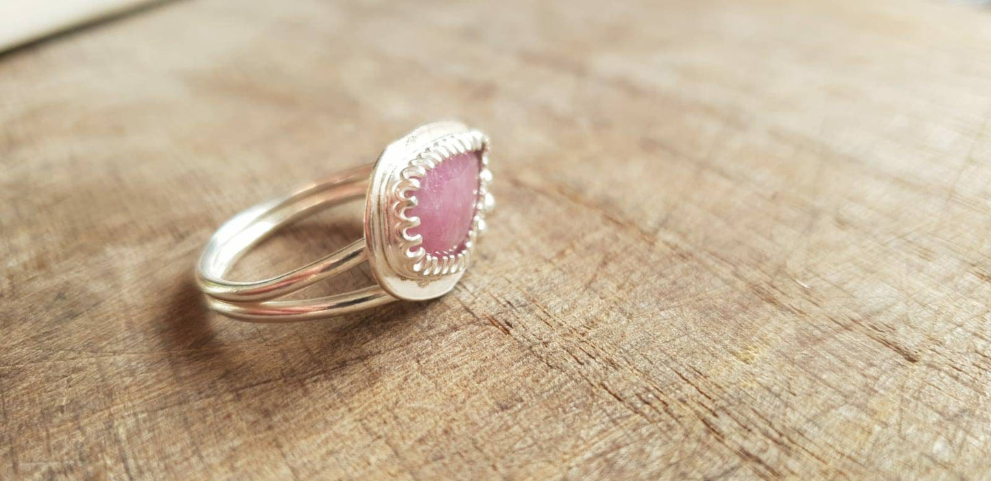 Pink sapphire ring