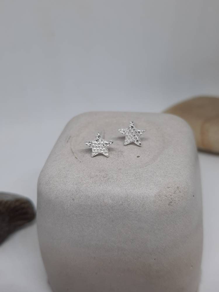 Star texture stud  earrings